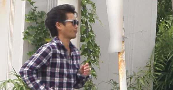 元TOKIO・山口達也、8年ぶり“本業”姿にファン涙「ギター持つだけで泣ける」家賃3.4万円の新生活