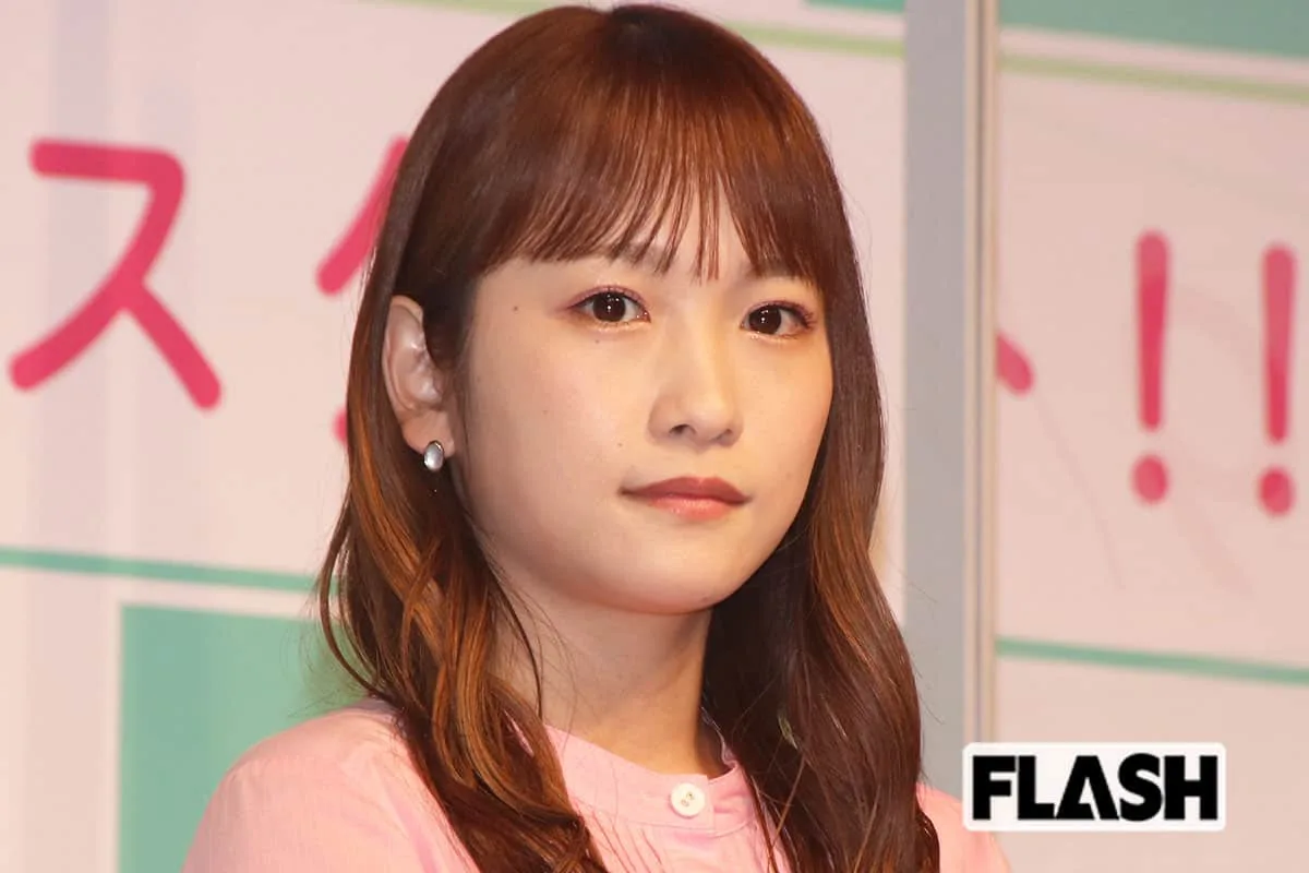 川栄李奈、離婚から3カ月で旅先デコルテに“植物タトゥー”出現　ファンざわつく