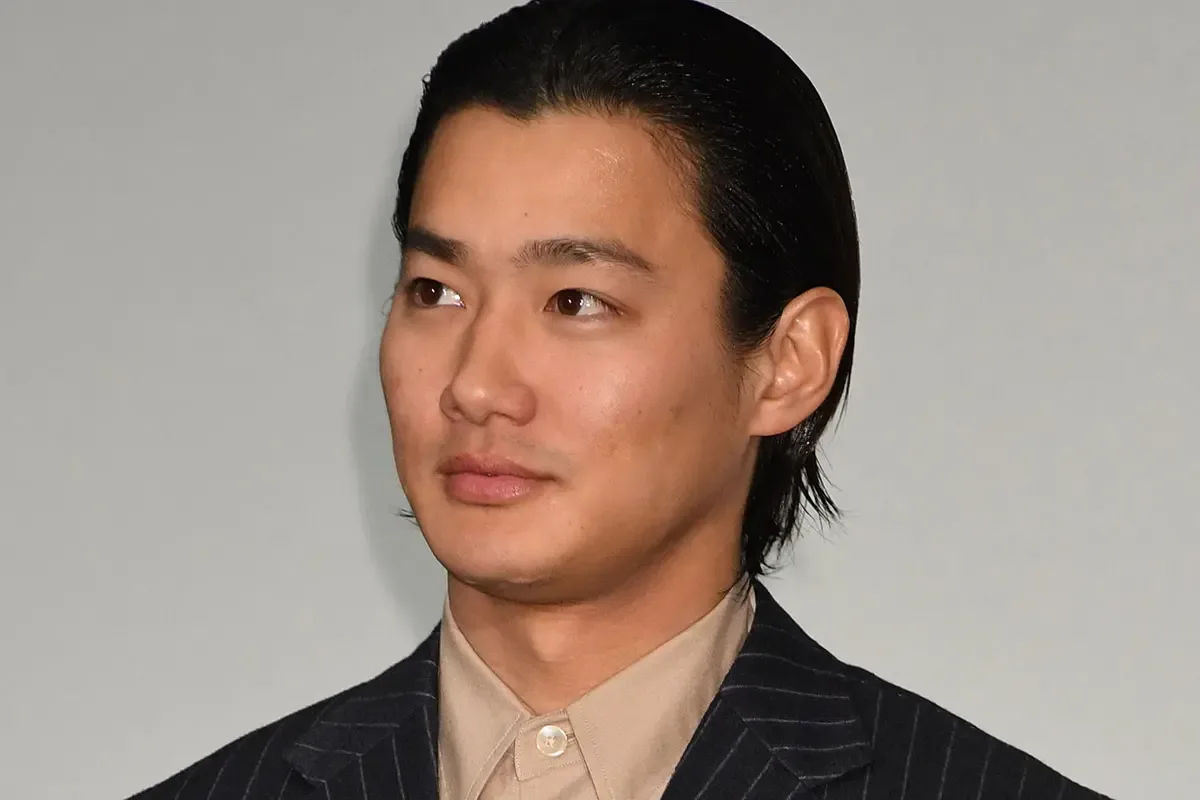 野村周平、26歳世界的モデルと熱愛発覚!“顔がそっくり”とSNS騒然、インスタに残した“愛の痕跡”