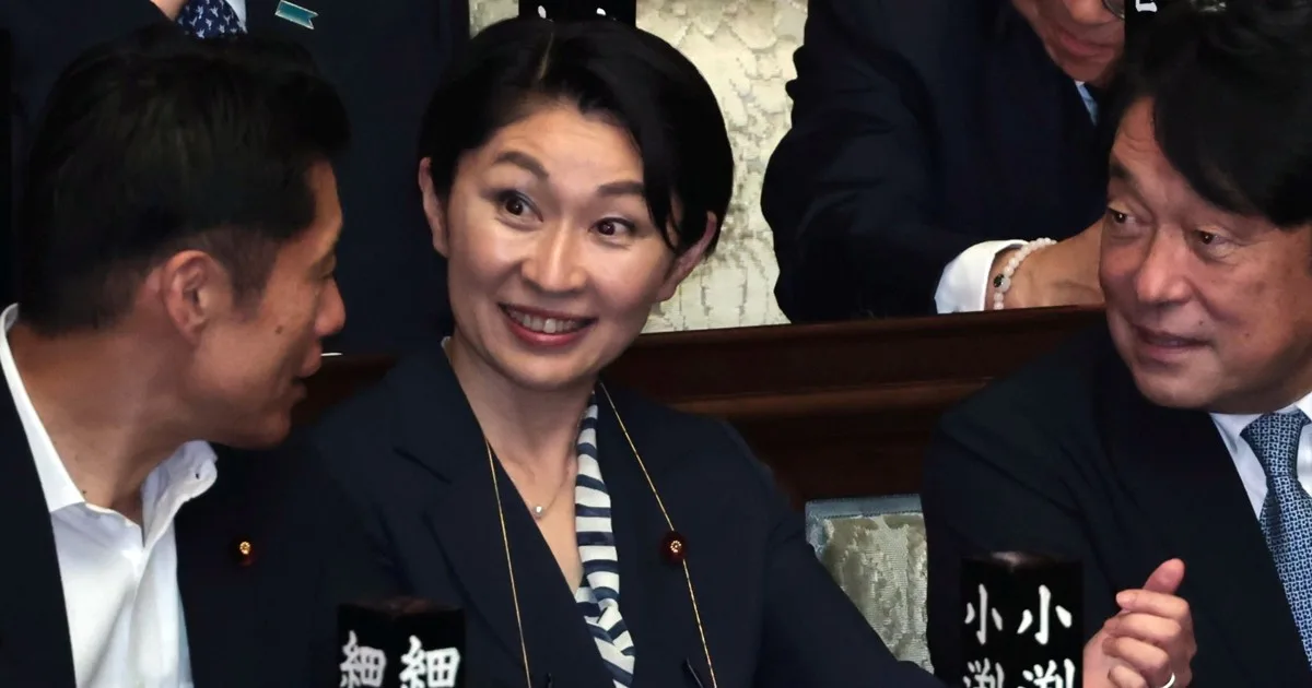 小渕優子氏、消費税減税に反旗で辞任！SNSは「離党しろ」と逆風…父・恵三氏から続く因縁とは