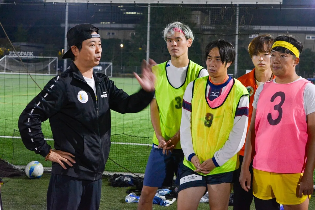 次長課長・河本準一、芸人サッカーチームで国立7万人動員狙う「2030年W杯までに」元代表・坪井コーチの指導も