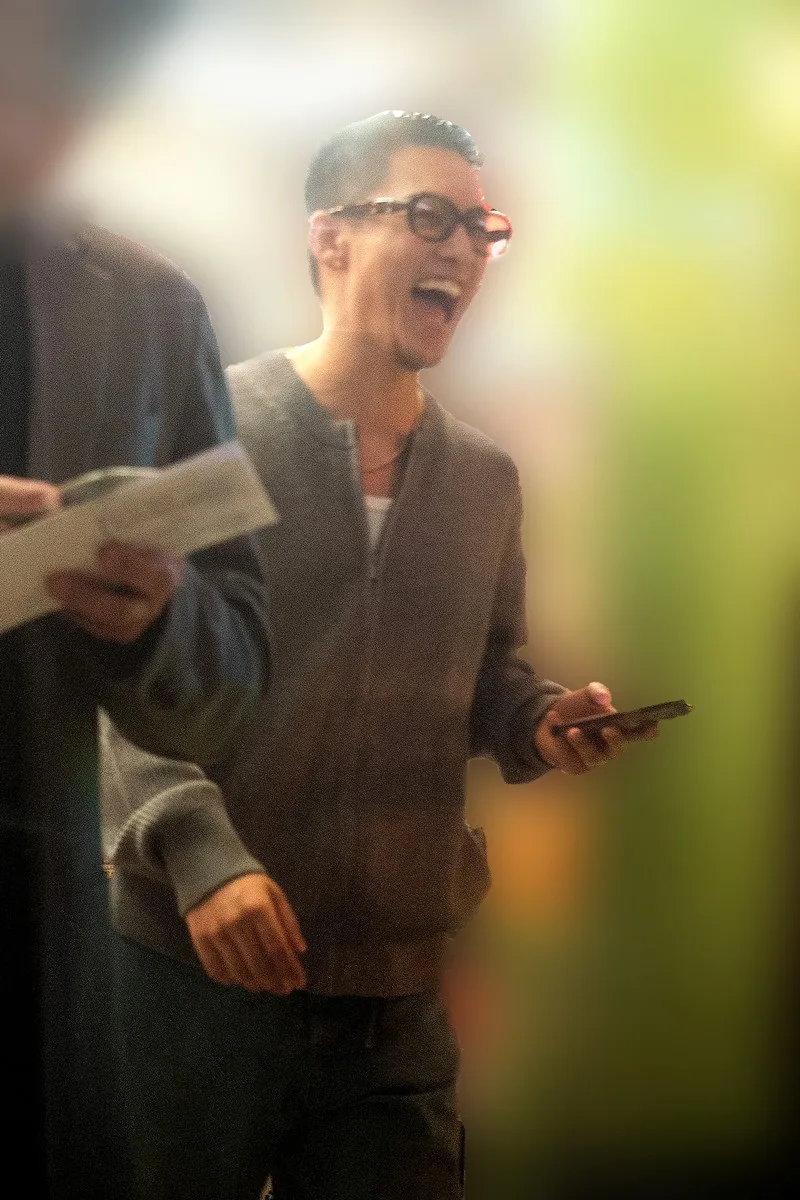 三山凌輝、父親が“ノーコメント”貫く…差し入れにネット「宣伝目的」「セコい」と猛批判