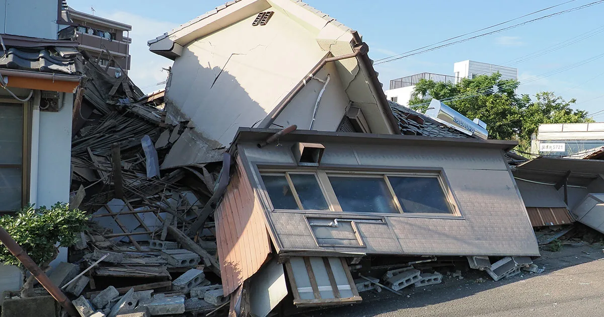 軽トラに乗った瞬間、倉庫が崩落…熊本地震で九死に一生を得た男性「ゴジラが家を壊しているみたいだった」