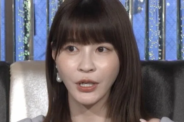 岸明日香、高校時代の衝撃告白「男子が胸に向かって挨拶してきた」