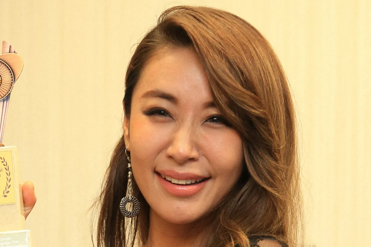 鈴木紗理奈、AIと“本気のケンカ”「モラハラで訴えられるかも」と恐怖
