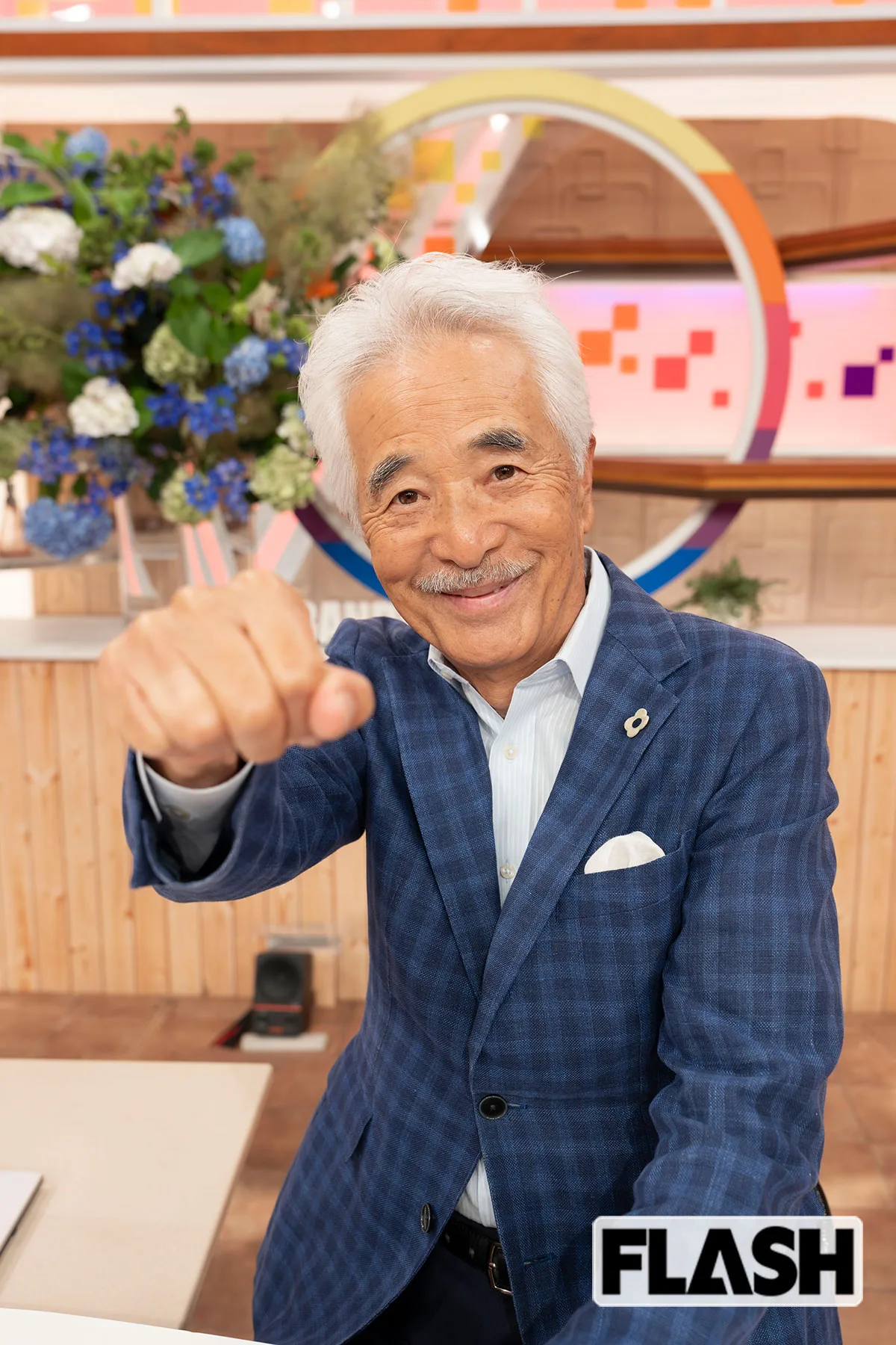 本木雅弘が還暦のさとう宗幸に贈った“赤いマフラー”秘話　アカデミー賞翌日に駆けつけた恩師への想い