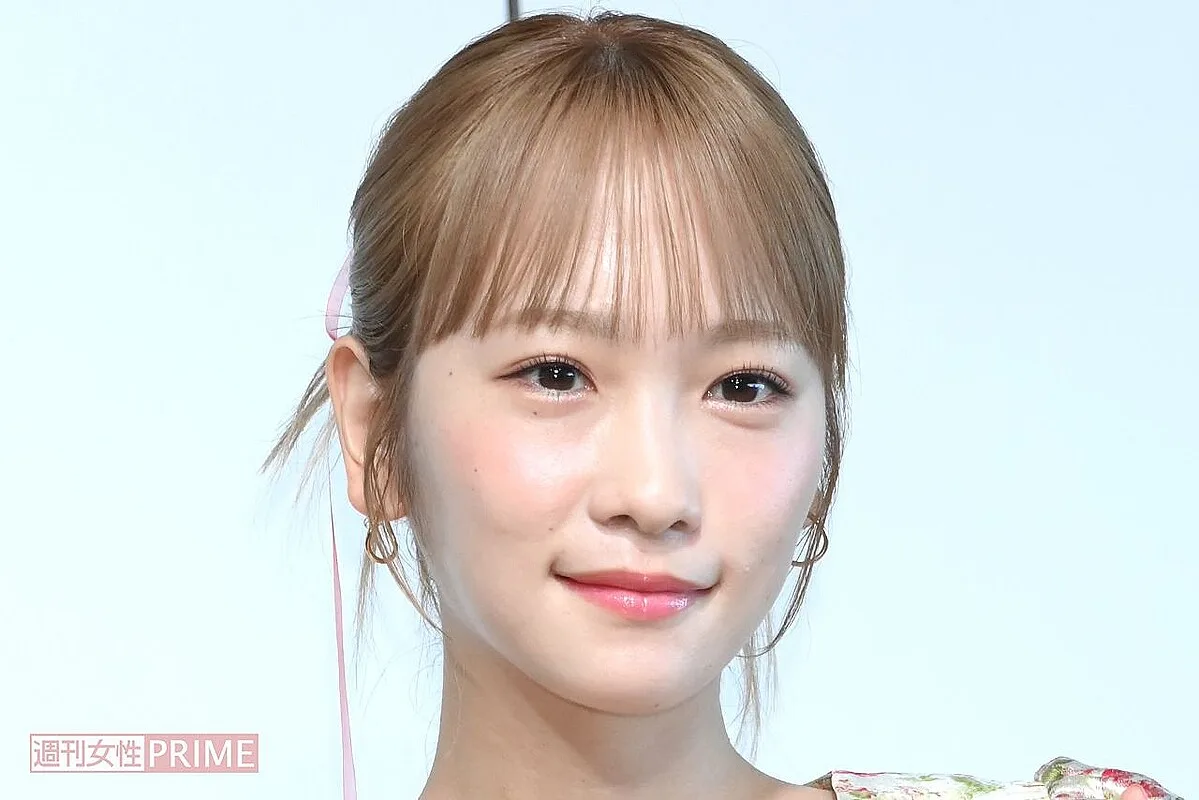 川栄李奈、タイ旅行で見せた鎖骨の“一輪の花”にファン騒然「タトゥー？」離婚後のさりげない変化