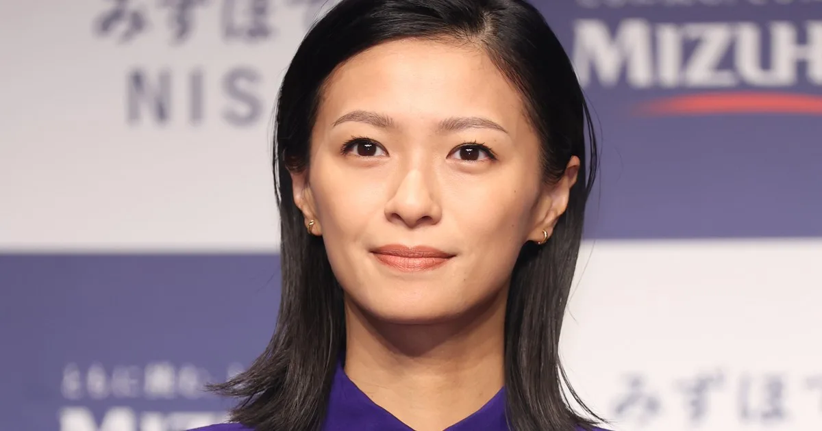 榮倉奈々、12年ぶり連ドラ主演！夫・賀来賢人との“交代制”育児が復帰後押し