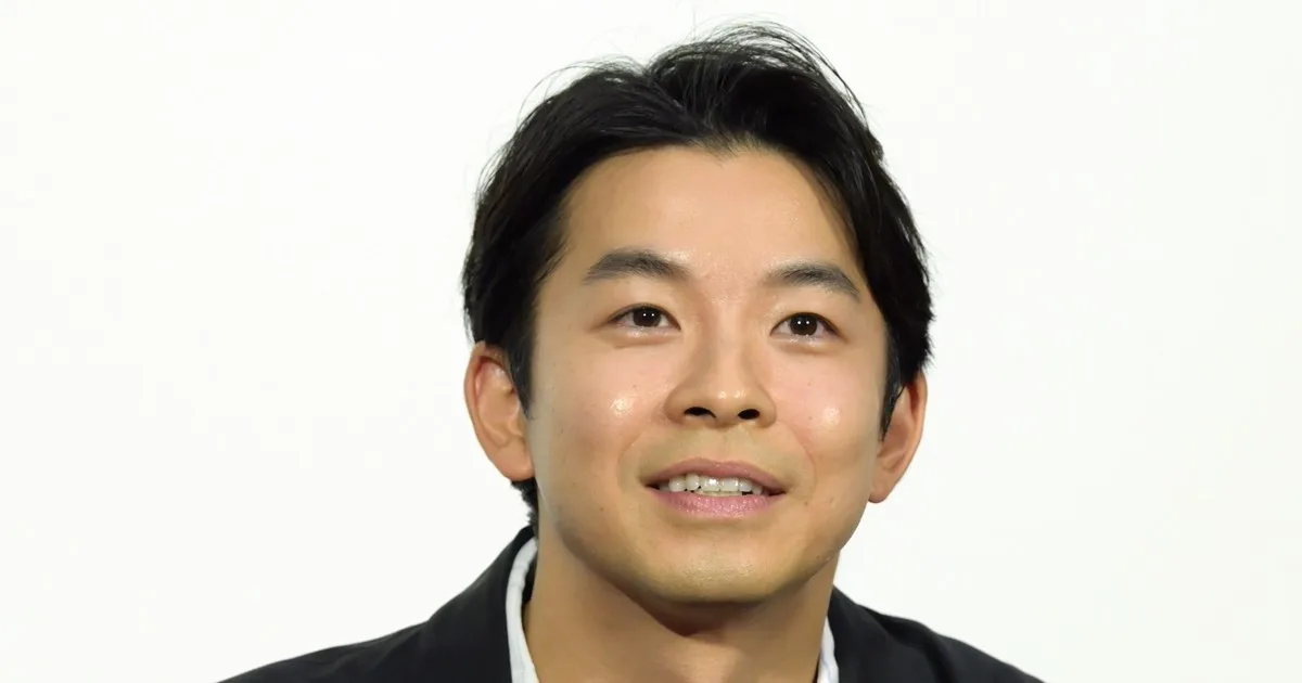 仲野太賀、河合優実似の新恋人とフジロックで熱愛デートをスクープ撮