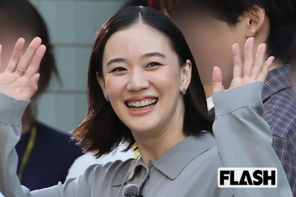 蒼井優、18年ぶり連ドラ主演で気合のファンサ！夫・山里亮太との“初共演”で浮上した次の一手