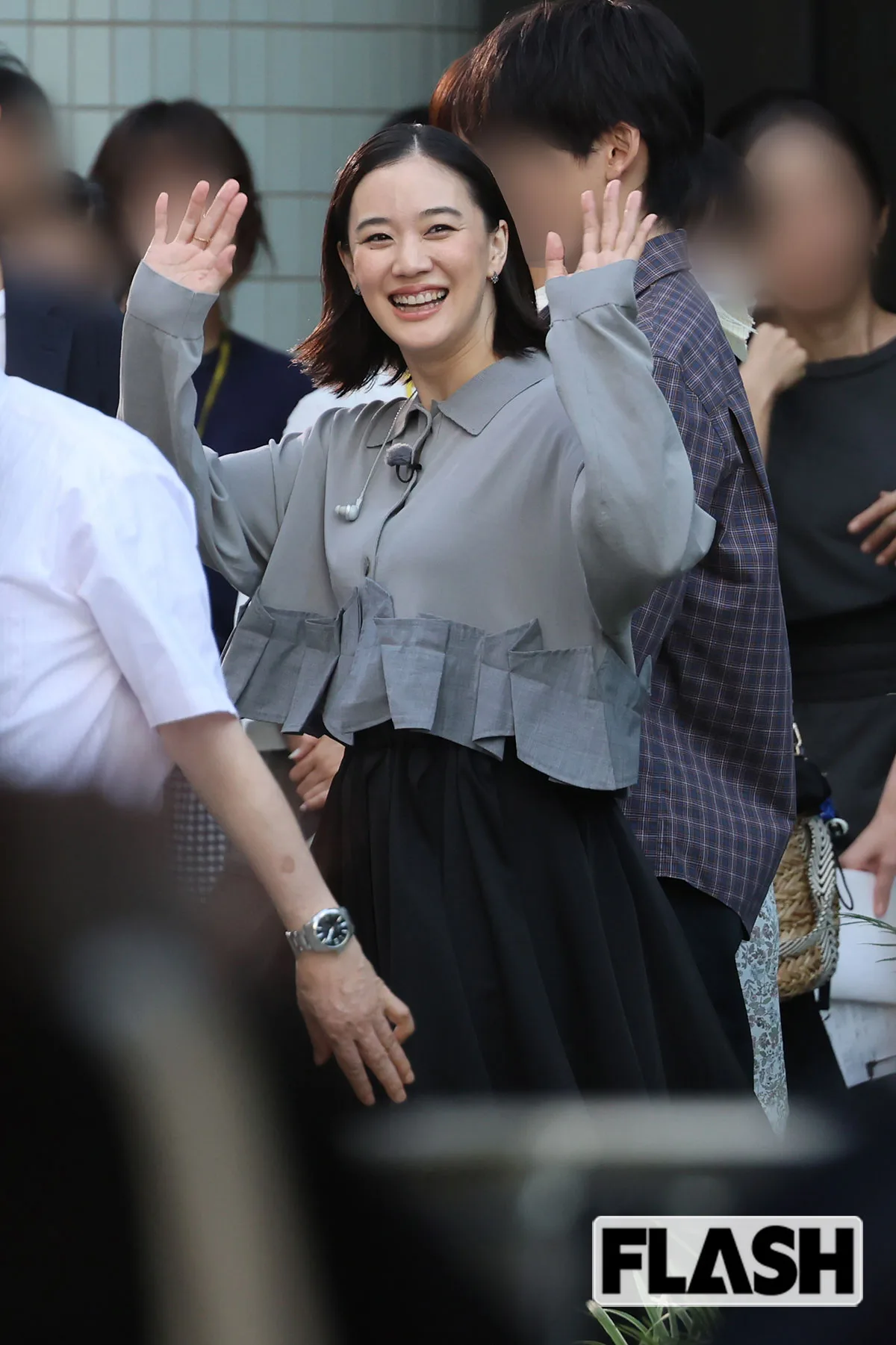 蒼井優、18年ぶり連ドラ主演で気合のファンサ！夫・山里亮太との“初共演”で浮上した次の一手