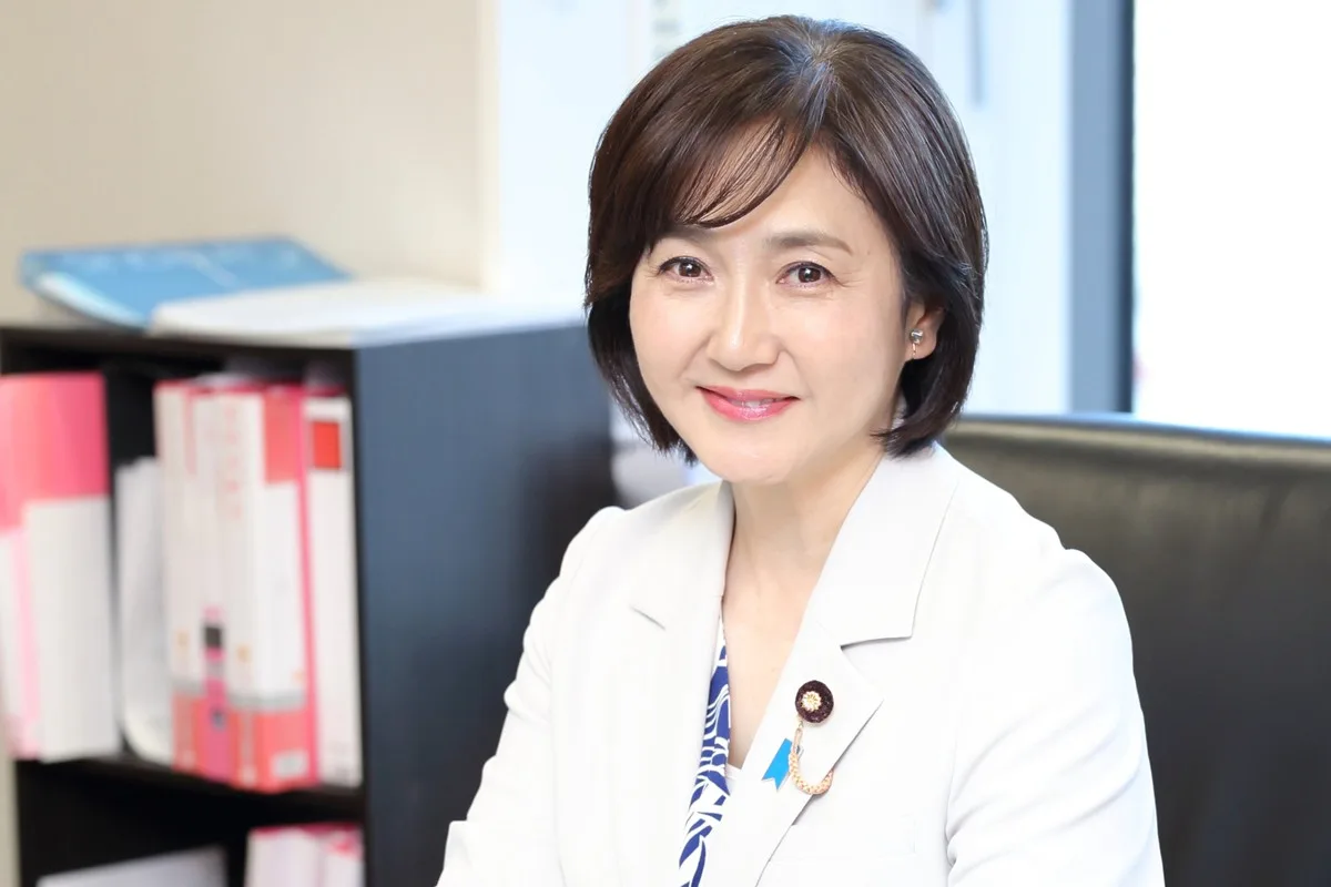 生稲晃子議員、自身の乳がん経験活かし「高濃度乳房」全国一律通知を実現へ