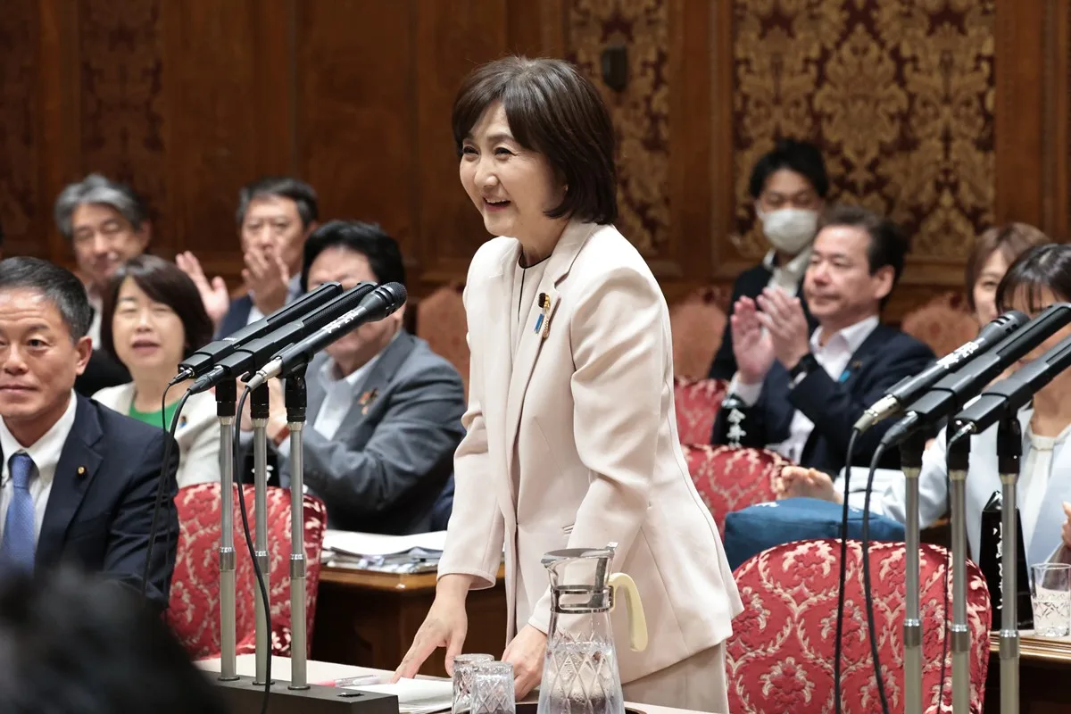 生稲晃子議員、自身の乳がん経験活かし「高濃度乳房」全国一律通知を実現へ
