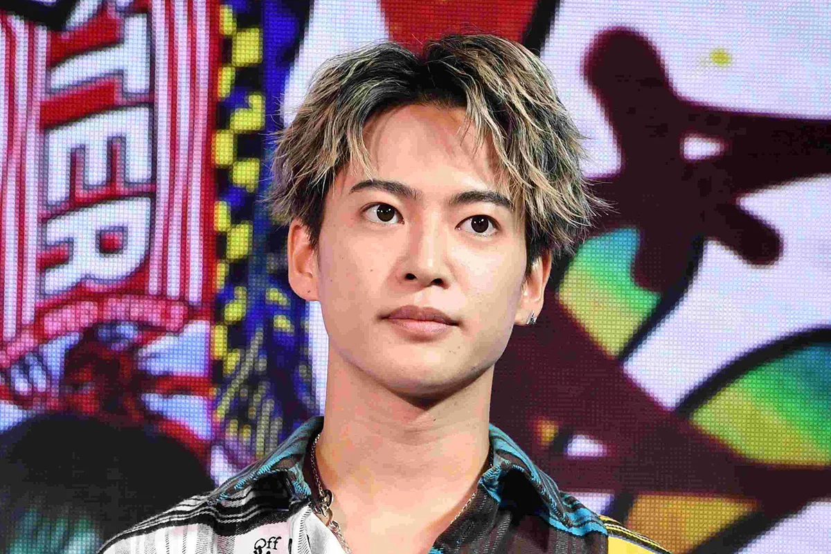 三山凌輝、密会報道後も“手ぶら”でマネージャーに荷物持たせド派手サングラス…“KY強メンタル”に厳しい声
