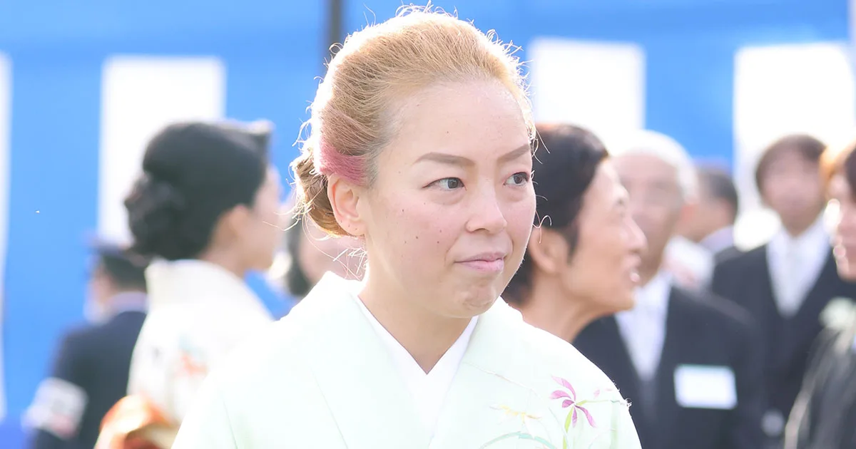 瑶子さま、麻生太郎氏を「嫌なこと言うわね」と拒絶…母の実家めぐり彬子さまとの“姉妹格差”