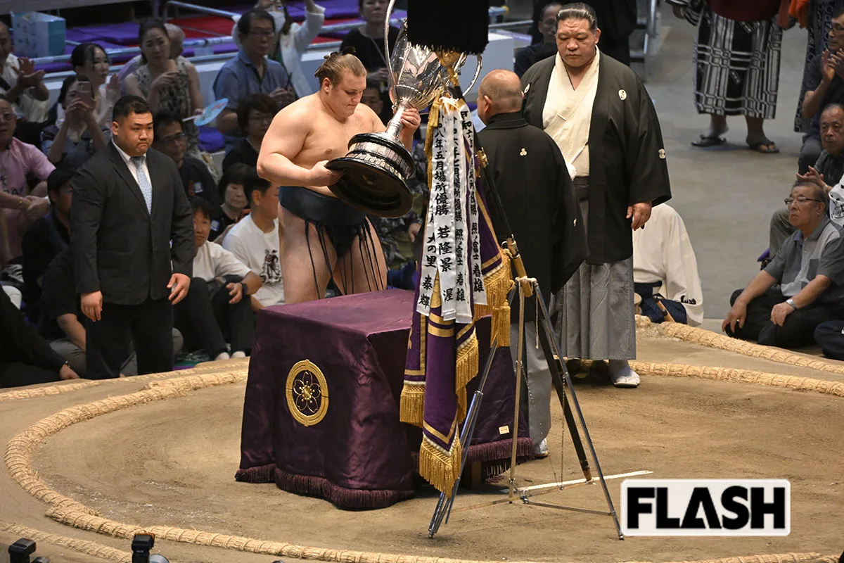 安青錦、3度目優勝も両足ボロボロ…夜中トイレに行けぬ重傷、休場論噴出
