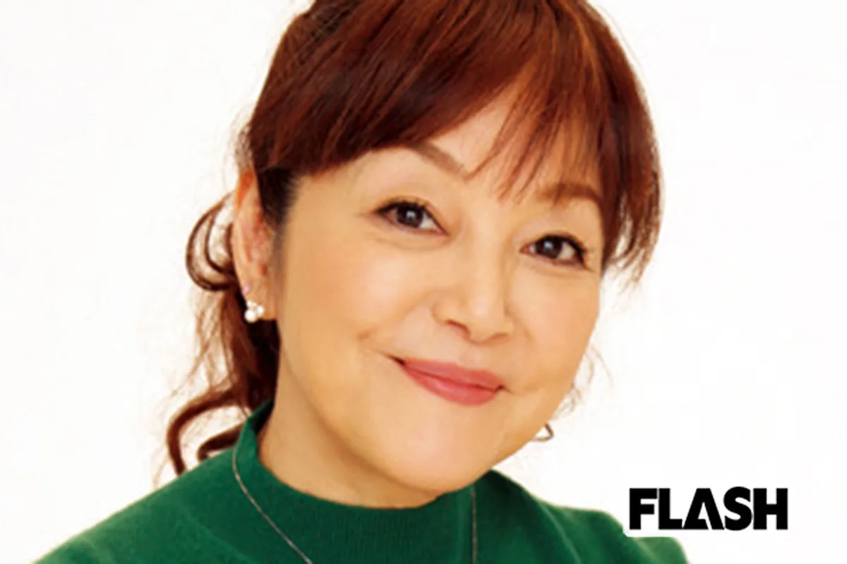 岩崎宏美、離婚で離ればなれだった息子2人と32年越しのスリーショット「夢って実現する」