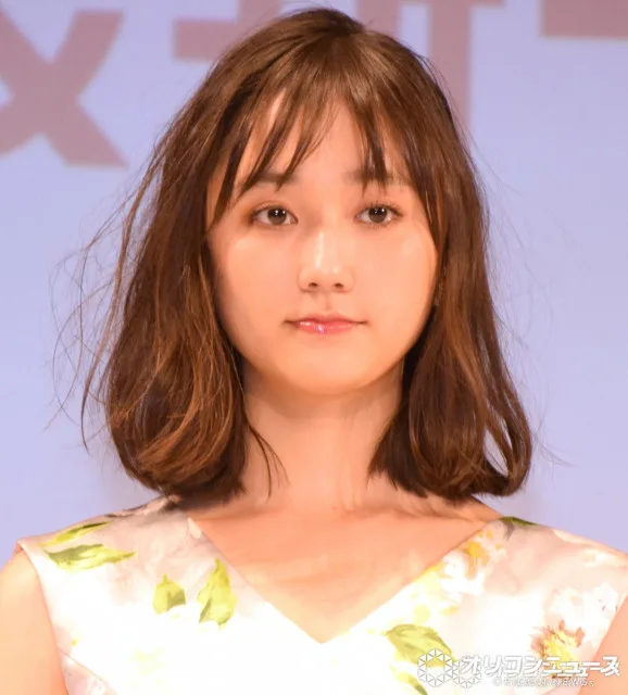 33歳・鈴木友菜、第1子妊娠を発表「新しい命を授かりました」愛犬・こむぎもお兄ちゃんに