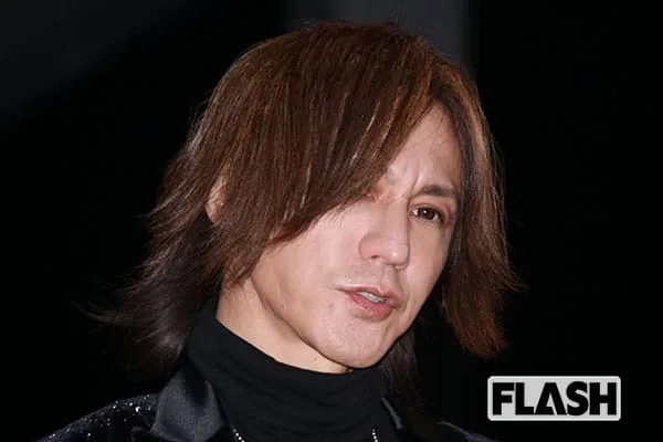 LUNA SEA・SUGIZOが「新たな戦前にしない」と憲法改正に異議、タモリの名言を引用し賛否渦巻く