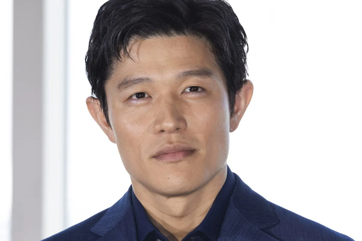 鈴木亮平、『TOKYO MER』公開延期の英語報告に「知性と想像力」と称賛殺到